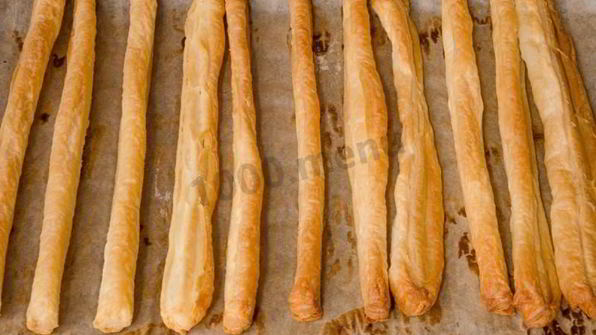 торт полено слоеное