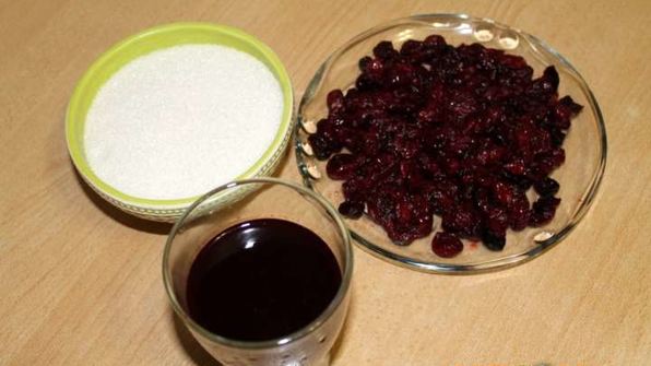 торт вишня в снегу