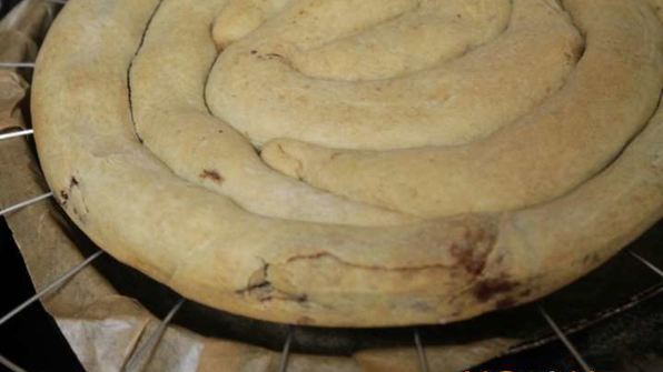 торт вишня в снегу