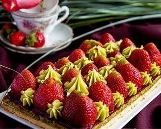 Торты с клубникой