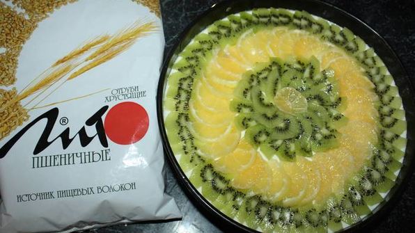 творожный торт с фруктами