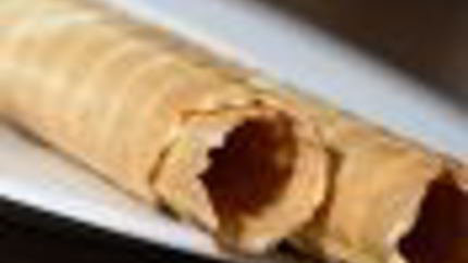 Хрустящие вафельные трубочки