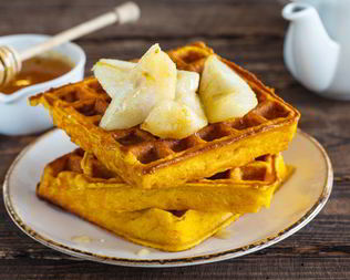 Морковные вафли с грушами