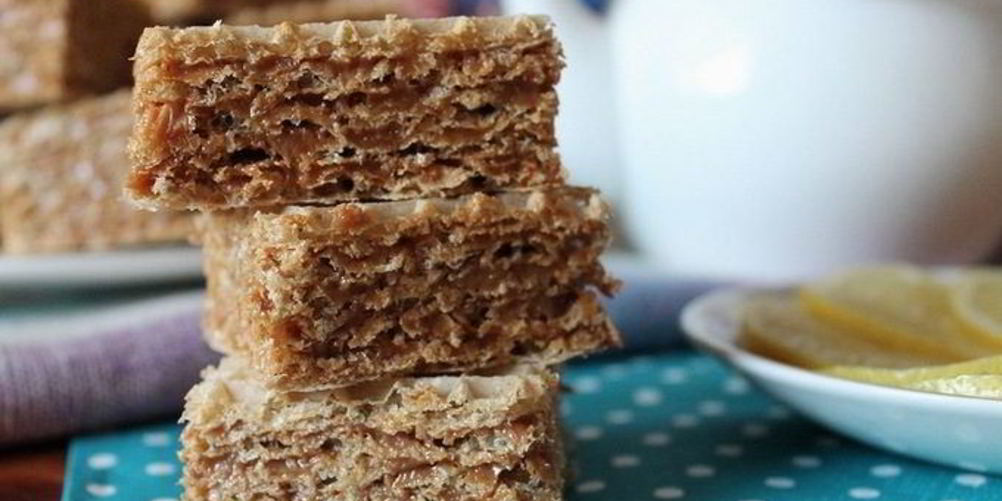 Рецепт вафельных коржей со сгущенкой