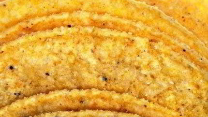 Вафли из пармезана с черным перцем