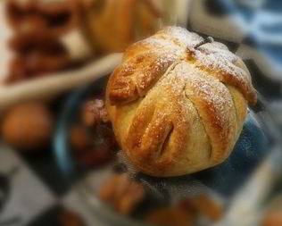 Яблоки в тесте с сюрпризом