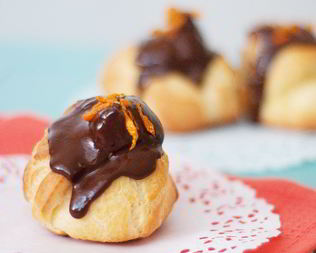 Профитроли с апельсиновым заварным кремом