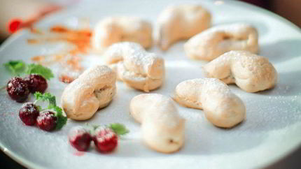 Профитроли с кремом