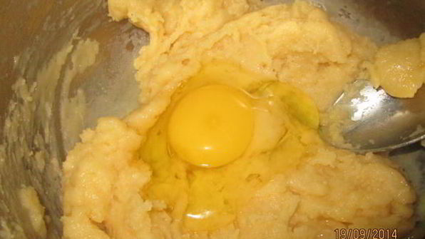 профитроли с печеночной начинкой