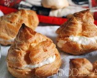Профитроли с творожным кремом