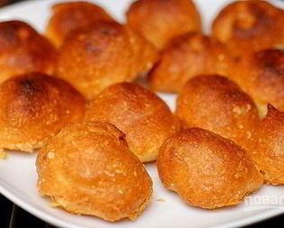 Сырные профитроли