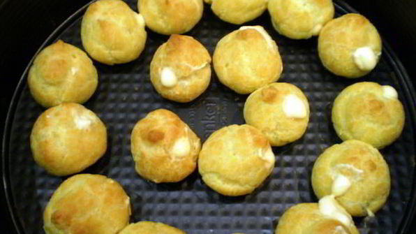 торт с профитролями и хурмой