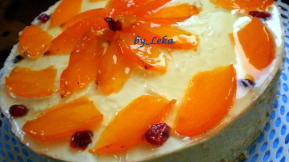 торт с профитролями и хурмой