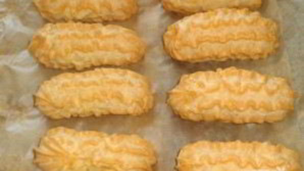 эклеры с творожным кремом