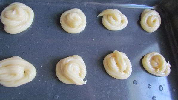 эклеры с заварным кремом из пломбира