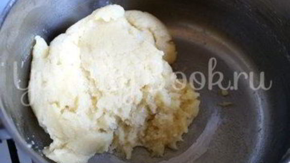 эклеры с заварным кремом