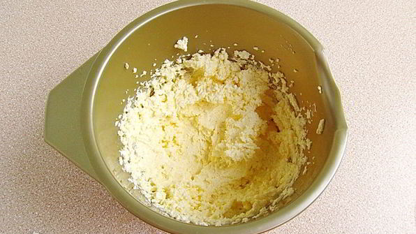 эклеры со сливочно-сметанным кремом