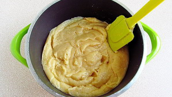 эклеры со сливочно-сметанным кремом