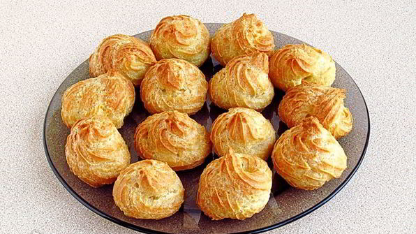 эклеры со сливочно-сметанным кремом