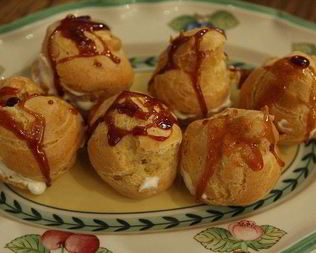 Эклеры со сливочно-творожным кремом