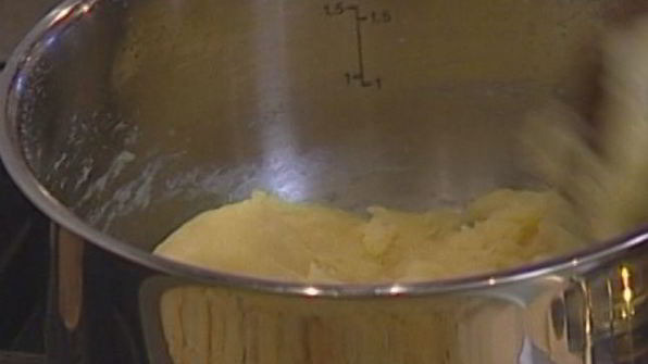 эклеры со сливочно-творожным кремом