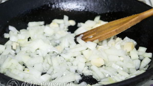 картофельная запеканка с соусом