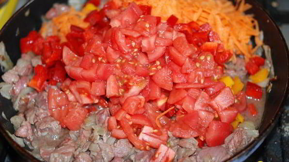 овощная запеканка с мясом и макаронами