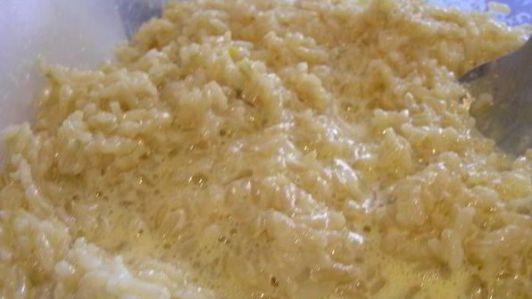 рисовая запеканка с ревенем и меренгой