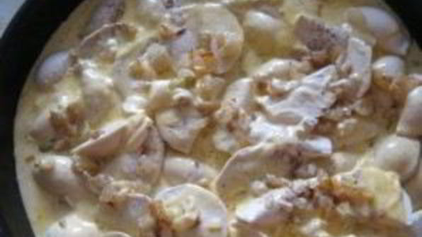 запеканка из пельменей