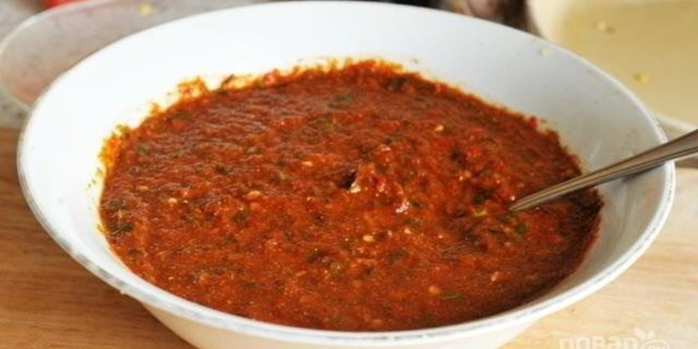 Рецепт аджики из помидоров