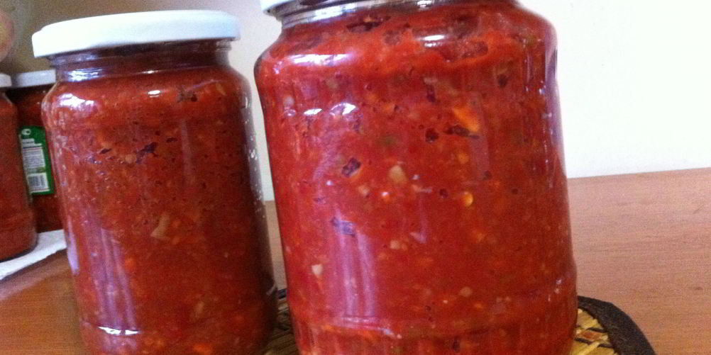 Рецепт аджики сырой