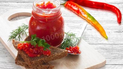 Острая аджика пальчики оближешь на зиму