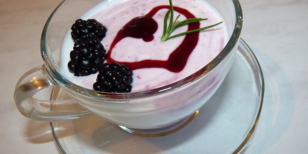 Рецепт десерта с ежевичным джемом