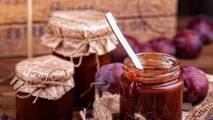 Сливовый джем-соус с горьким шоколадом