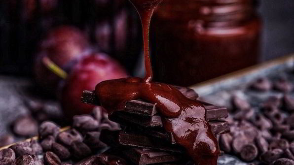 сливовый джем-соус с горьким шоколадом