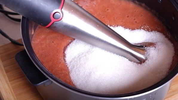 сливовый джем-соус с горьким шоколадом