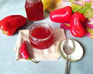 Соус-джем из перцев чили