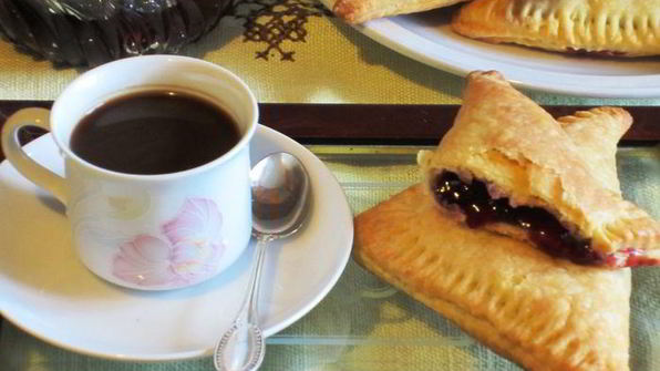 творожные треугольники с джемом