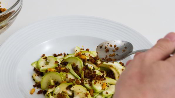 кабачки с вялеными помидорами