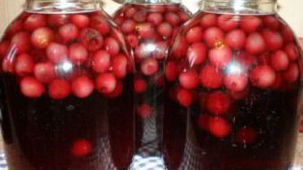 компот из черешни с косточками на зиму