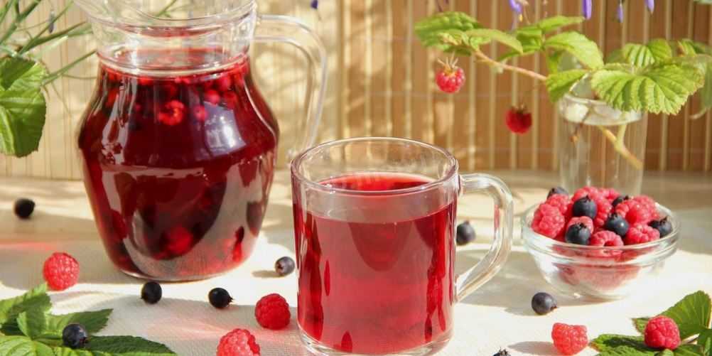 Рецепт компота из ирги и малины на зиму