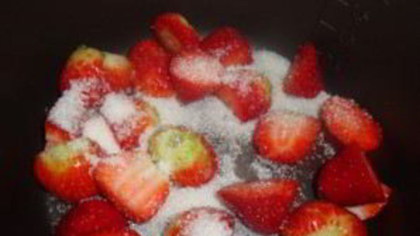 компот из клубники в мультиварке