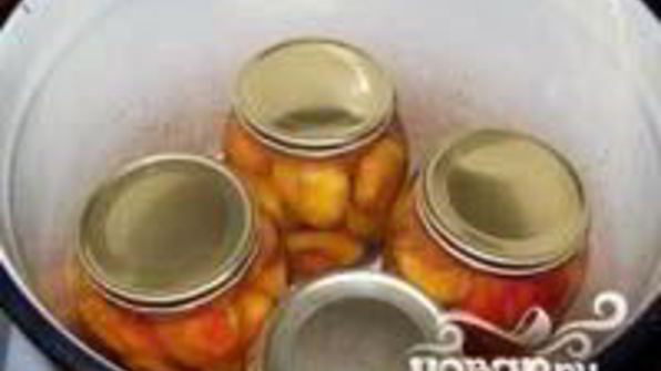 компот из персиков