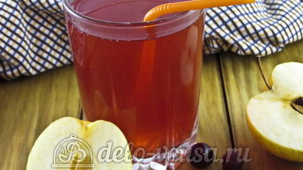 компот из яблок и черной смородины