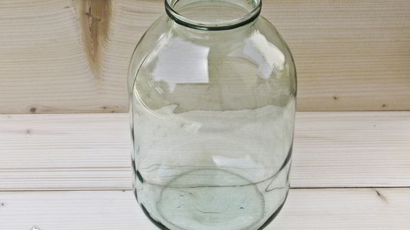 вишневый компот с черной смородиной на зиму