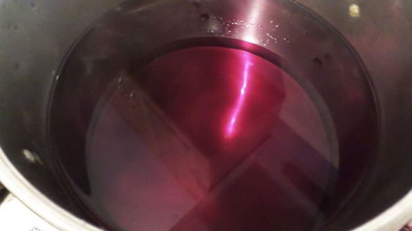 вишневый компот с черной смородиной на зиму