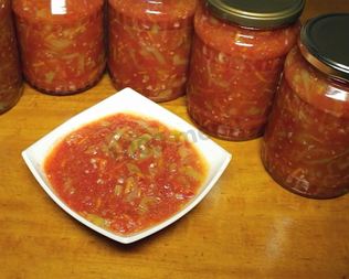 Лечо в мультиварке на зиму из помидор и моркови