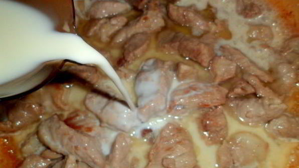 поджарка из свинины с лечо