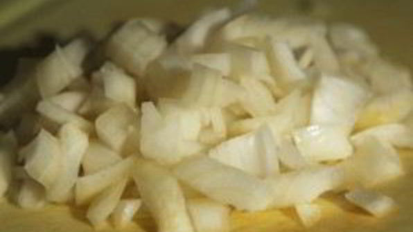 лук в томатном соусе на зиму