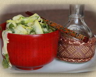 Быстрые маринованные кабачки